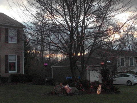 Sunset, Christmas decorations