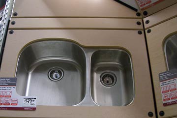 Stainless steel sink