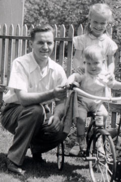 Old photo of Dad, Andrea, Al