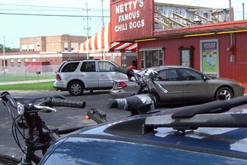 Netty's hot dog stand